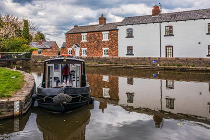 The Leeds / Liverpool Canal
