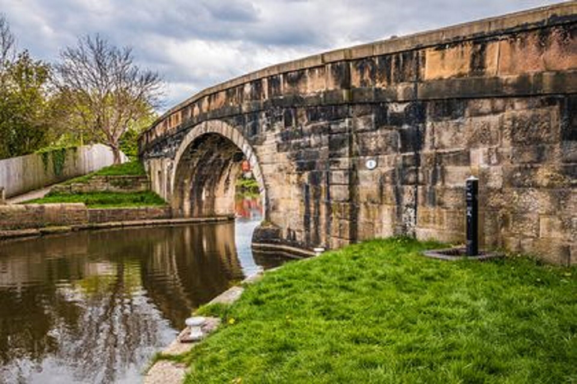 Building the Leeds & Liverpool Canal